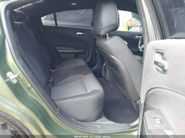 2C3CDXBG0JH281528 2018 DODGE CHARGER - Image 8