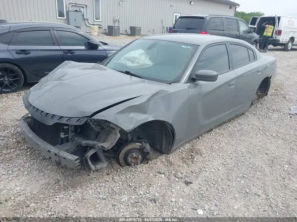 2C3CDXBG0JH309540 2018 DODGE CHARGER - Image 2