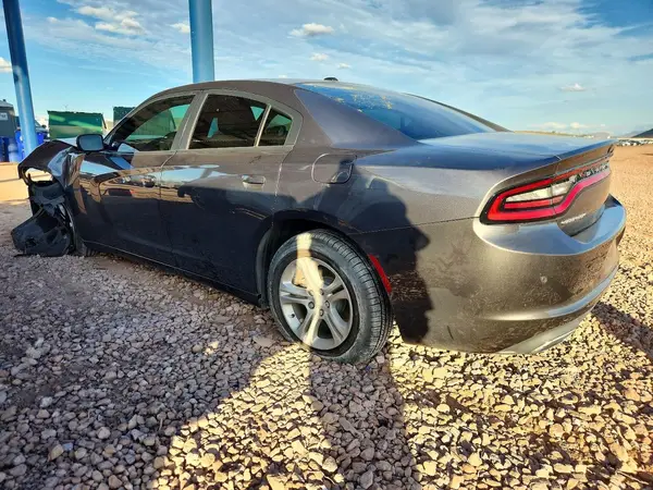 2C3CDXBG0KH506189 2019 DODGE CHARGER - Image 2