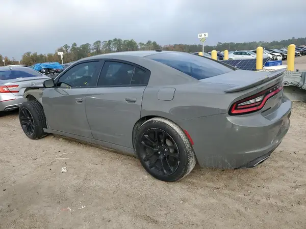 2C3CDXBG0KH553920 2019 DODGE CHARGER - Image 2
