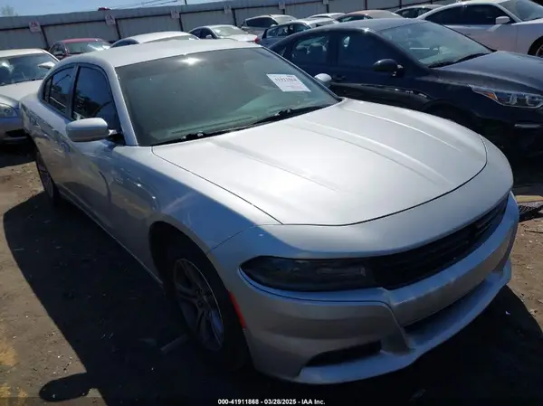 2C3CDXBG0KH572645 2019 DODGE CHARGER - Image 1