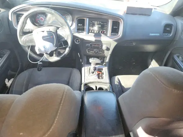 2C3CDXBG0KH588392 2019 DODGE CHARGER - Image 8