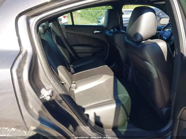 2C3CDXBG0KH591700 2019 DODGE CHARGER - Image 8