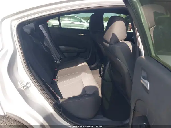 2C3CDXBG0KH615395 2019 DODGE CHARGER - Image 8