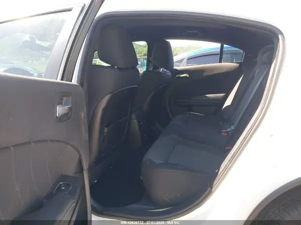 2C3CDXBG0KH615493 2019 DODGE CHARGER - Image 8