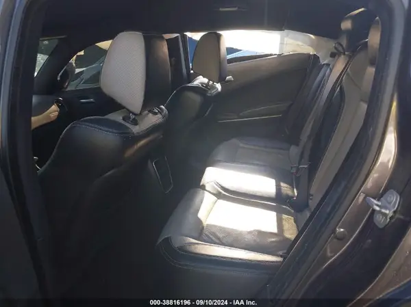 2C3CDXBG0KH628258 2019 DODGE CHARGER - Image 8