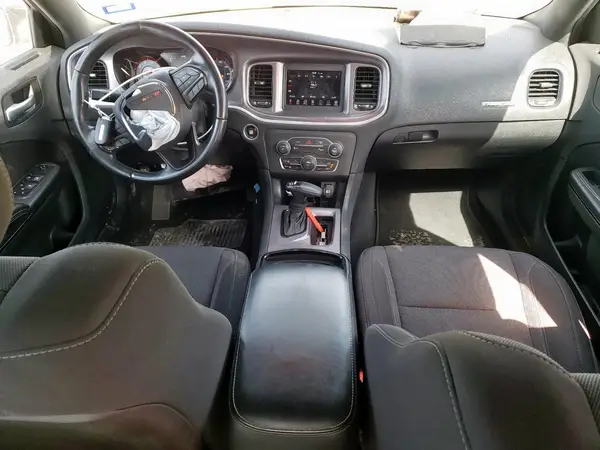 2C3CDXBG0KH633766 2019 DODGE CHARGER - Image 8