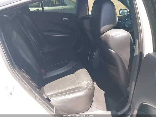 2C3CDXBG0KH657081 2019 DODGE CHARGER - Image 8
