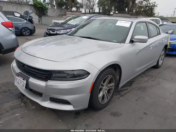 2C3CDXBG0KH695474 2019 DODGE CHARGER - Image 2