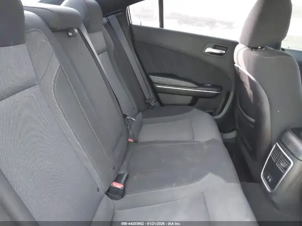 2C3CDXBG0KH696317 2019 DODGE CHARGER - Image 8