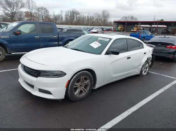 2C3CDXBG0KH698844 2019 DODGE CHARGER - Image 2