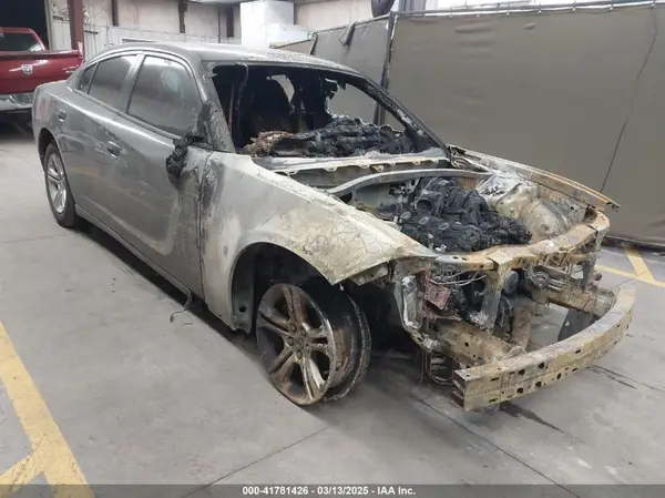 2C3CDXBG0KH699055 2019 DODGE CHARGER - Image 1