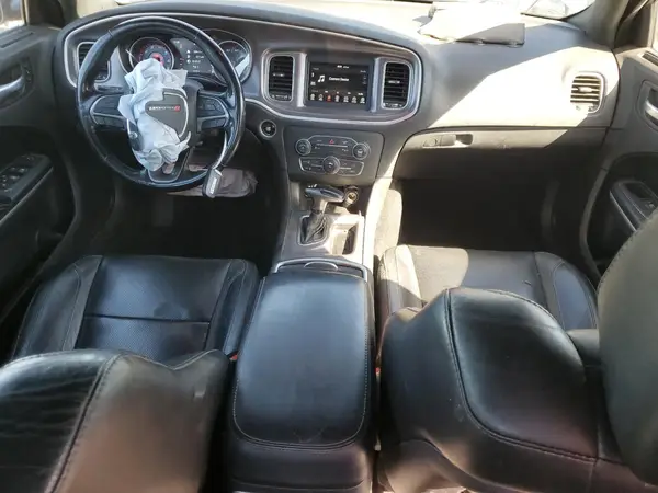2C3CDXBG0KH711673 2019 DODGE CHARGER - Image 8