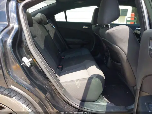 2C3CDXBG0KH713990 2019 DODGE CHARGER - Image 8