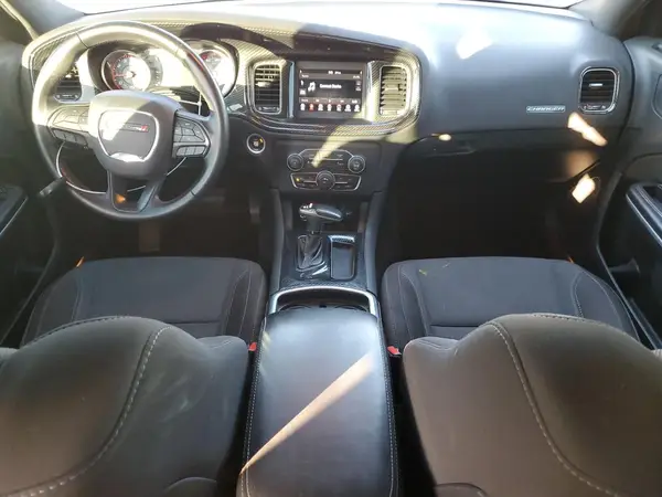2C3CDXBG0KH720244 2019 DODGE CHARGER - Image 8