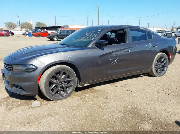 2C3CDXBG0KH722009 2019 DODGE CHARGER - Image 2