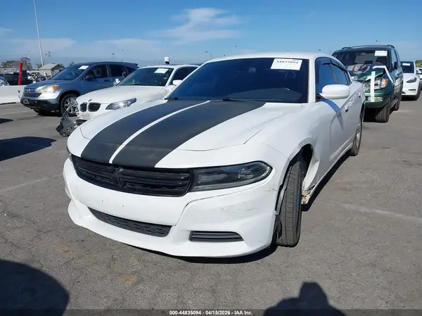 2C3CDXBG0KH725587 2019 DODGE CHARGER - Image 2