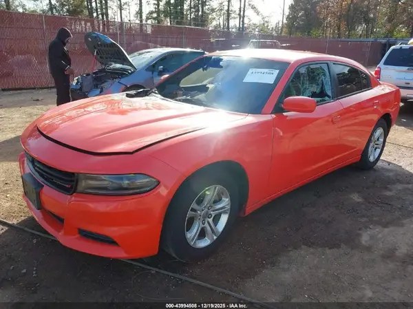 2C3CDXBG0KH741918 2019 DODGE CHARGER - Image 2