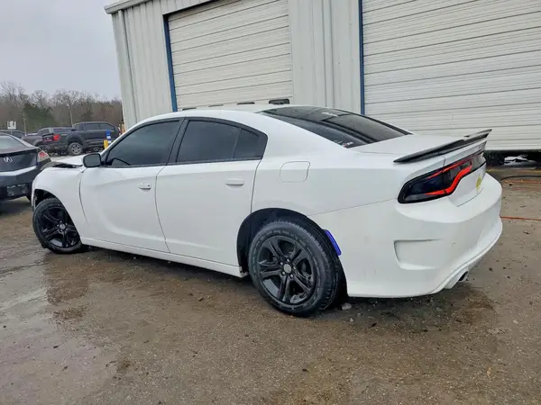 2C3CDXBG0KH754801 2019 DODGE CHARGER - Image 2
