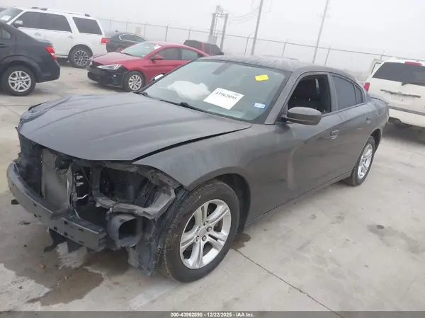 2C3CDXBG0LH116730 2020 DODGE CHARGER - Image 2
