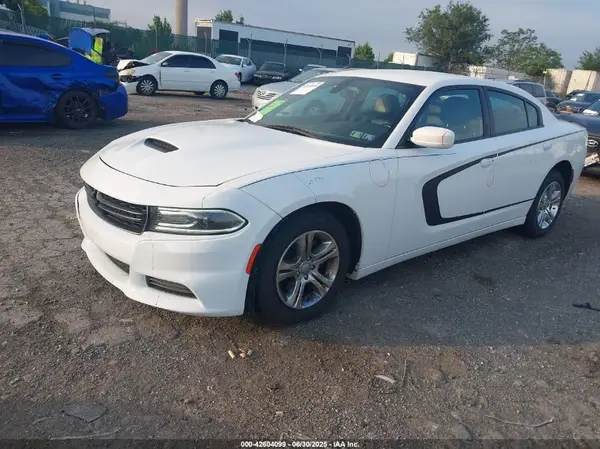 2C3CDXBG0LH125718 2020 DODGE CHARGER - Image 2