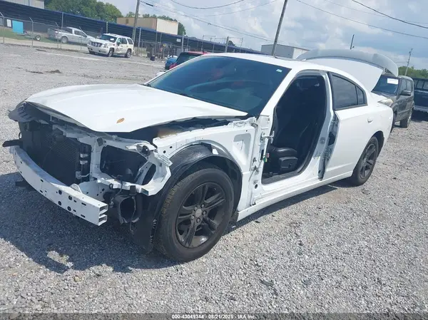 2C3CDXBG0LH143748 2020 DODGE CHARGER - Image 2