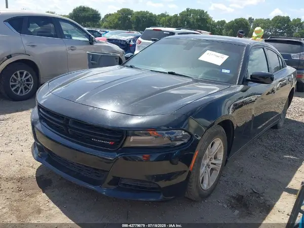 2C3CDXBG0LH144043 2020 DODGE CHARGER - Image 2