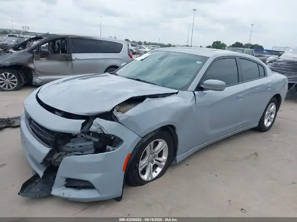 2C3CDXBG0LH229609 2020 DODGE CHARGER - Image 2