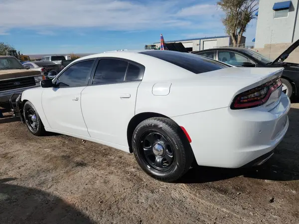 2C3CDXBG0NH239138 2022 DODGE CHARGER - Image 2