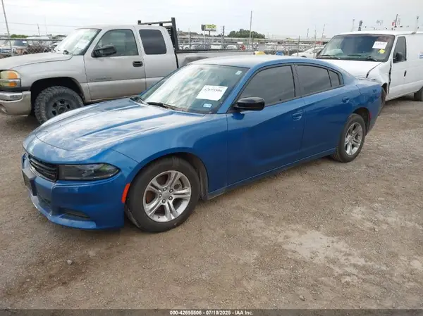 2C3CDXBG0PH656889 2023 DODGE CHARGER - Image 2