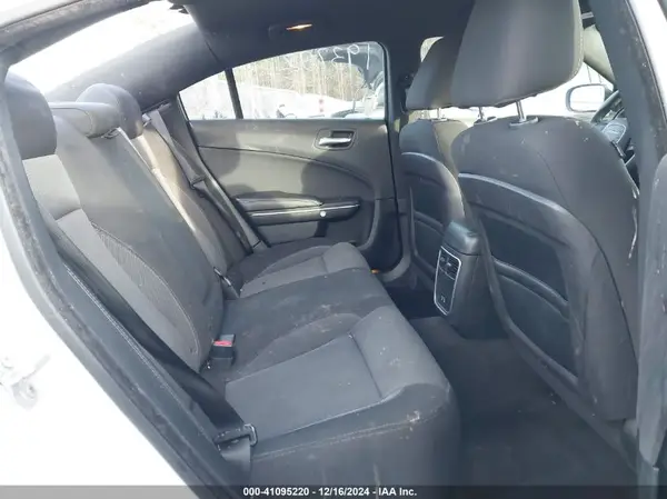 2C3CDXBG1GH140170 2016 DODGE CHARGER - Image 8