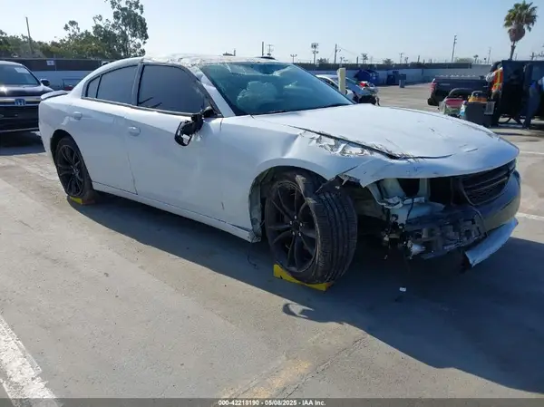 2C3CDXBG1HH525780 2017 DODGE CHARGER - Image 1