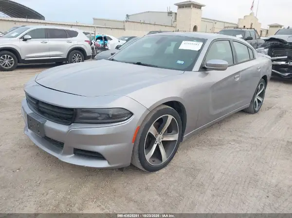 2C3CDXBG1HH618783 2017 DODGE CHARGER - Image 2