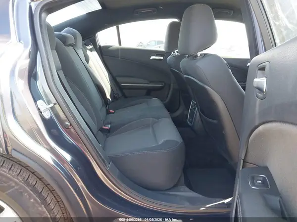 2C3CDXBG1HH635101 2017 DODGE CHARGER - Image 8
