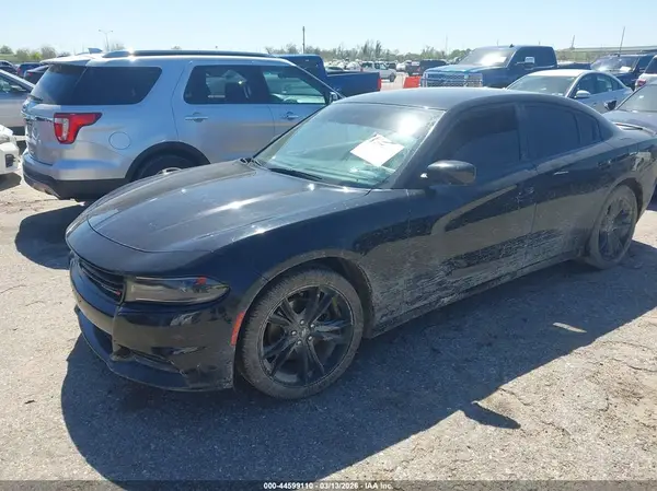 2C3CDXBG1JH120315 2018 DODGE CHARGER - Image 2