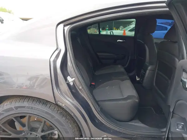 2C3CDXBG1JH167554 2018 DODGE CHARGER - Image 8
