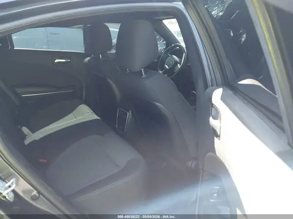 2C3CDXBG1JH172771 2018 DODGE CHARGER - Image 8