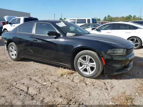 2C3CDXBG1JH173838 2018 DODGE CHARGER - Image 1