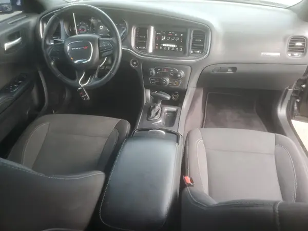 2C3CDXBG1JH197217 2018 DODGE CHARGER - Image 8