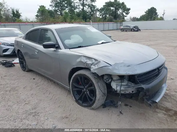2C3CDXBG1JH200696 2018 DODGE CHARGER - Image 1