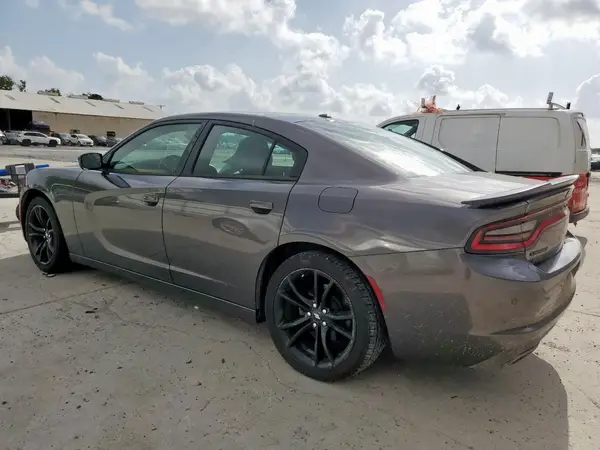 2C3CDXBG1JH202996 2018 DODGE CHARGER - Image 2
