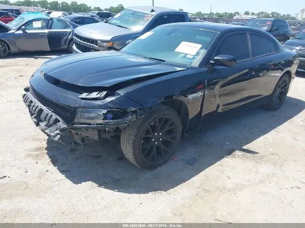 2C3CDXBG1JH239191 2018 DODGE CHARGER - Image 2
