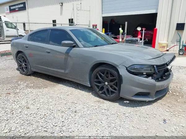 2C3CDXBG1JH257612 2018 DODGE CHARGER - Image 1
