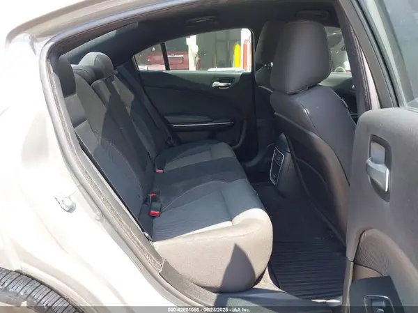 2C3CDXBG1JH257612 2018 DODGE CHARGER - Image 8