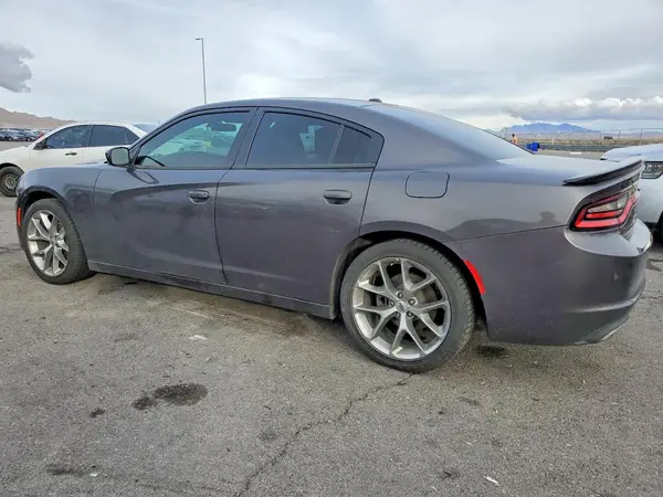 2C3CDXBG1JH257870 2018 DODGE CHARGER - Image 2