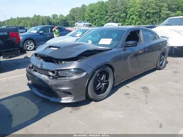 2C3CDXBG1JH289699 2018 DODGE CHARGER - Image 2