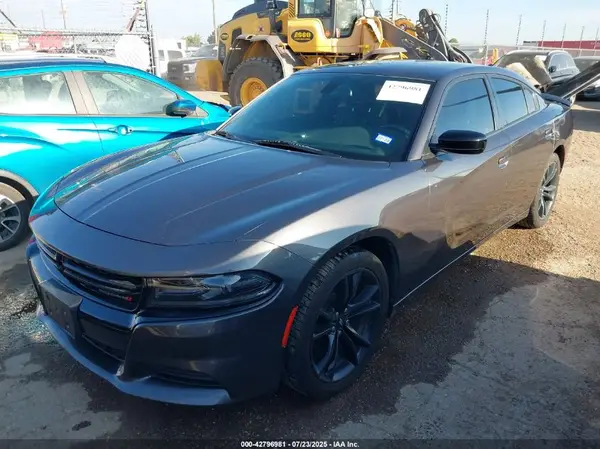 2C3CDXBG1JH290318 2018 DODGE CHARGER - Image 2
