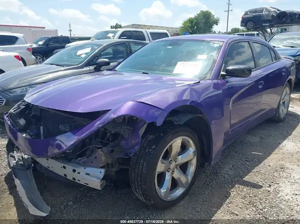 2C3CDXBG1JH307182 2018 DODGE CHARGER - Image 2
