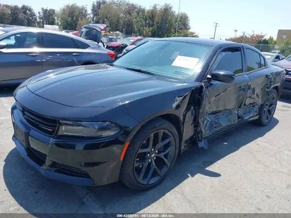 2C3CDXBG1KH522837 2019 DODGE CHARGER - Image 2