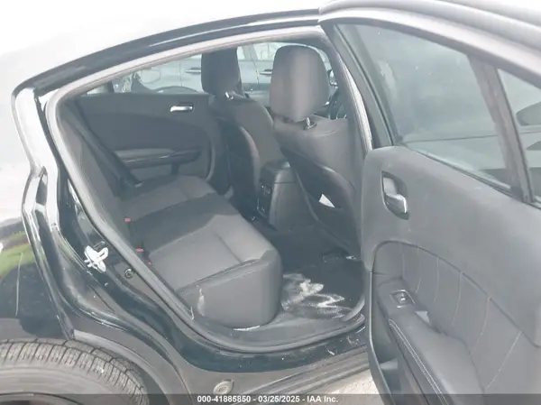 2C3CDXBG1KH553165 2019 DODGE CHARGER - Image 8
